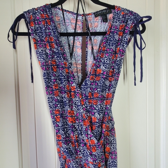 Forever 21, sleeveless multi colored plus size romper 2XL - Picture 1 of 4